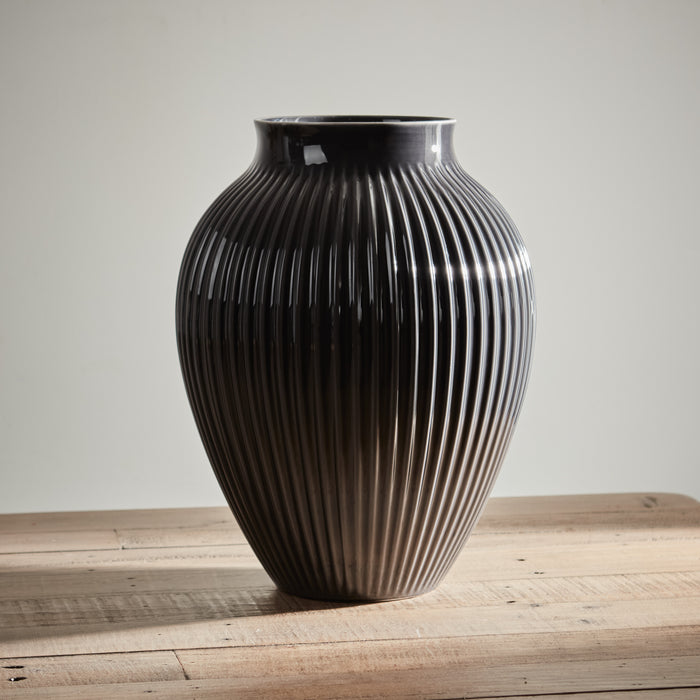 Grooved Large Black Olpe Vase